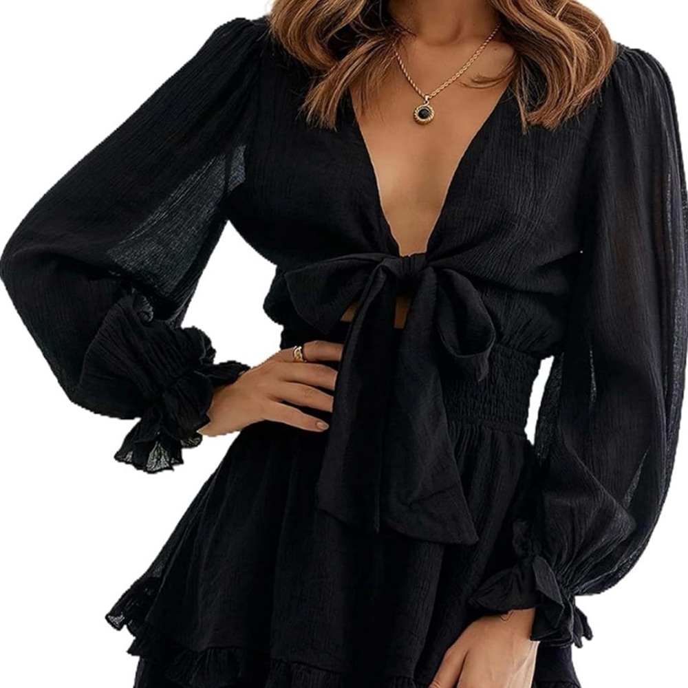 Black Mini Dress Lantern Sleeve Bow Knotted in size Medium